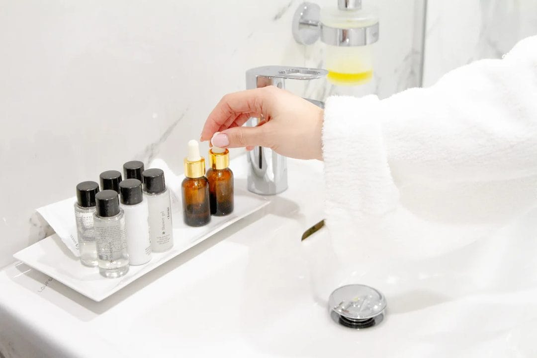Skin cycling : la méthode de rotation nocturne pour réintroduire le rétinol sans irriter la peau